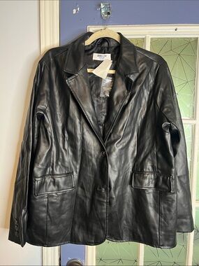 Double zero medium Black Leather Blazer Jacket